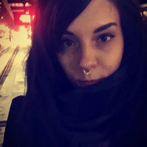 Meet your Posher, Adrienne